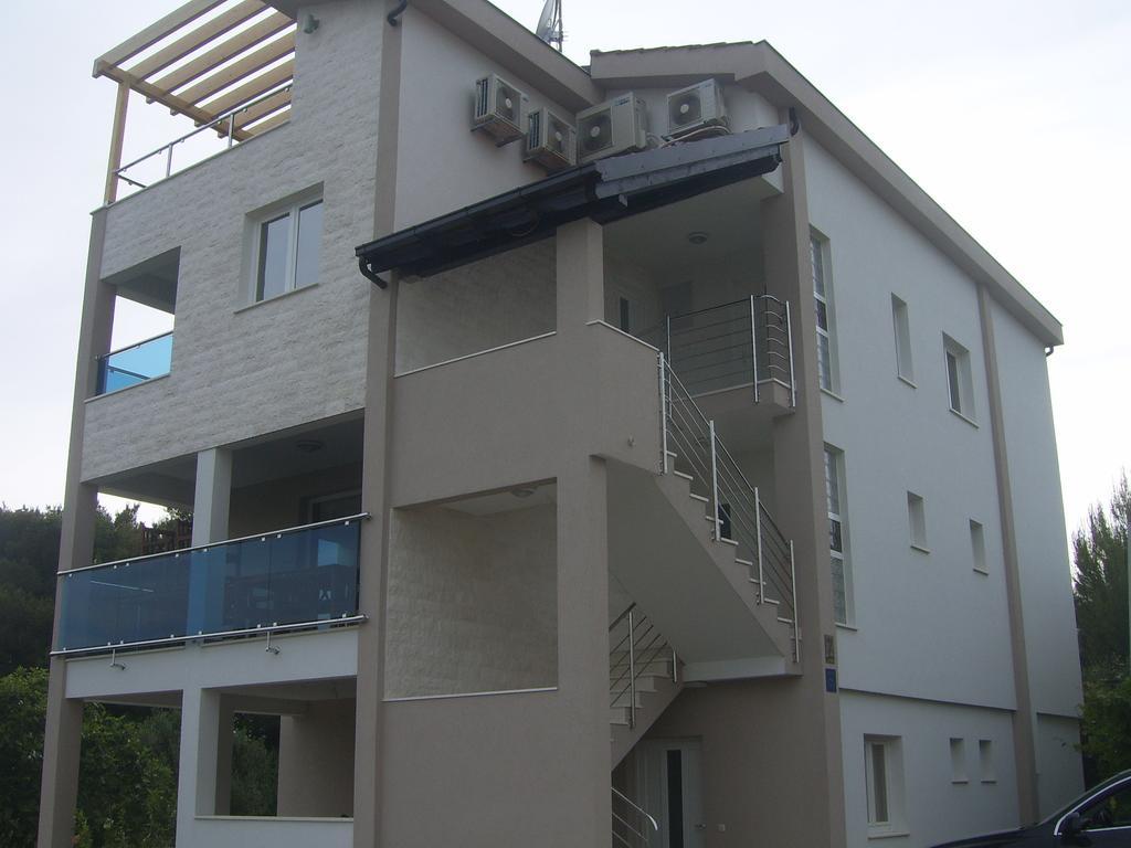 Apartments Villa Erik Rogoznica  Zewnętrze zdjęcie