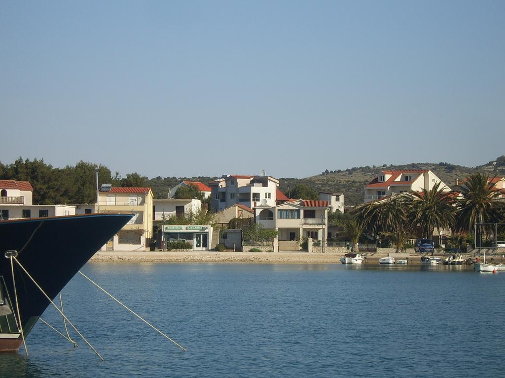 Apartments Villa Erik Rogoznica  Zewnętrze zdjęcie